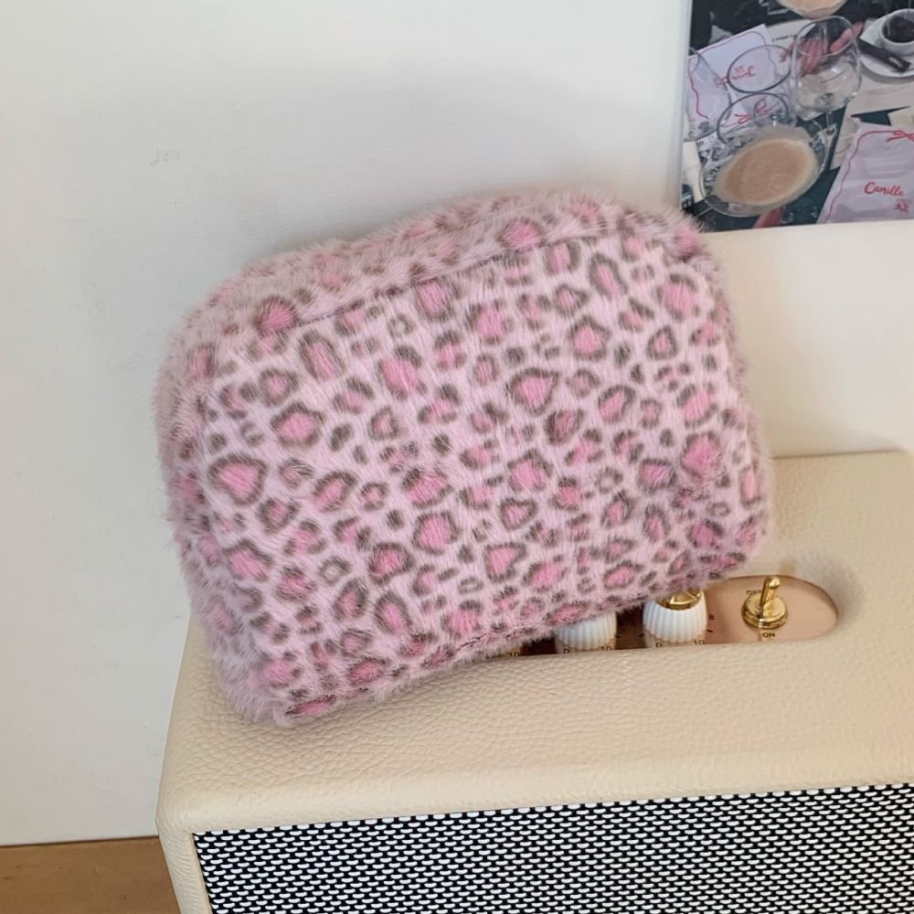 Wysokiej jakości, puszysta kos – Cosmetic Bags recenzja i cena
